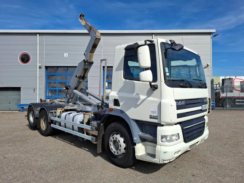 DAF CF85-410 / 6X2 / DEB / DALBY HOOK 15TON / AIRCO / ONLY:744381 KM / MANUAL / EURO-5 / 2012 - Koukkulava kuorma-auto: kuva DAF CF85-410 / 6X2 / DEB / DALBY HOOK 15TON / AIRCO / ONLY:744381 KM / MANUAL / EURO-5 / 2012 - Koukkulava kuorma-auto DAF CF85-410 / 6X2 / DEB / DALBY HOOK 15TON / AIRCO / ONLY:744381 KM / MANUAL / EURO-5 / 2012 - Koukkulava kuorma-auto: kuva DAF CF85-410 / 6X2 / DEB / DALBY HOOK 15TON / AIRCO / ONLY:744381 KM / MANUAL / EURO-5 / 2012 - Koukkulava kuorma-auto