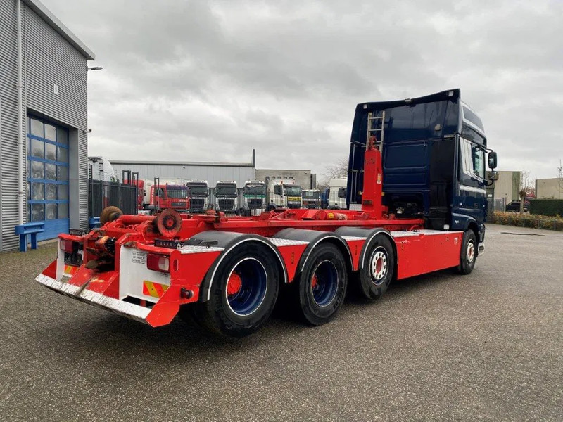 DAF XF106-530 8X2 / AJK HOOKLIFT 25000KG / 9 TON FRONT AXLE / NAVI / ONLY:612482 KM / SSC / AUTOMATIC / EURO-6 / 2019 - Koukkulava kuorma-auto: kuva DAF XF106-530 8X2 / AJK HOOKLIFT 25000KG / 9 TON FRONT AXLE / NAVI / ONLY:612482 KM / SSC / AUTOMATIC / EURO-6 / 2019 - Koukkulava kuorma-auto DAF XF106-530 8X2 / AJK HOOKLIFT 25000KG / 9 TON FRONT AXLE / NAVI / ONLY:612482 KM / SSC / AUTOMATIC / EURO-6 / 2019 - Koukkulava kuorma-auto: kuva DAF XF106-530 8X2 / AJK HOOKLIFT 25000KG / 9 TON FRONT AXLE / NAVI / ONLY:612482 KM / SSC / AUTOMATIC / EURO-6 / 2019 - Koukkulava kuorma-auto