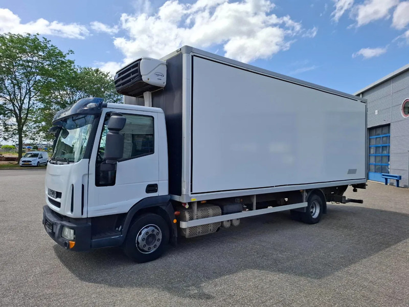 Iveco EuroCargo 120 / COOL TRUCK / CARRIER XARIOS 600 / PLATFORM 2000KG / ONLY:340634 KM / AIRCO / MANUAL / EURO-6 / 2014 - Isoterminen kuorma-auto: kuva Iveco EuroCargo 120 / COOL TRUCK / CARRIER XARIOS 600 / PLATFORM 2000KG / ONLY:340634 KM / AIRCO / MANUAL / EURO-6 / 2014 - Isoterminen kuorma-auto Iveco EuroCargo 120 / COOL TRUCK / CARRIER XARIOS 600 / PLATFORM 2000KG / ONLY:340634 KM / AIRCO / MANUAL / EURO-6 / 2014 - Isoterminen kuorma-auto: kuva Iveco EuroCargo 120 / COOL TRUCK / CARRIER XARIOS 600 / PLATFORM 2000KG / ONLY:340634 KM / AIRCO / MANUAL / EURO-6 / 2014 - Isoterminen kuorma-auto