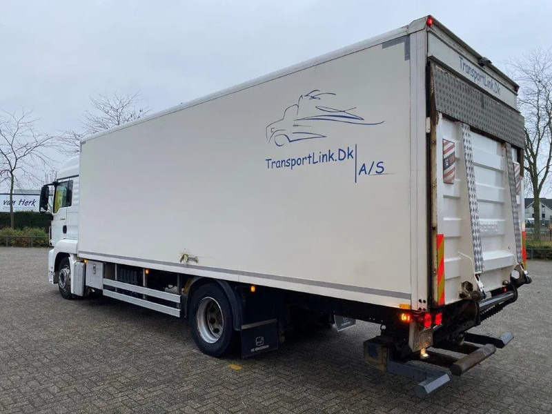 MAN TGS18.360 / HEATED BOX / FULL-AIR / PLATFORM / ONLY:392217 KM / MANUAL / EURO-4 / 2008 - Umpikori kuorma-auto: kuva MAN TGS18.360 / HEATED BOX / FULL-AIR / PLATFORM / ONLY:392217 KM / MANUAL / EURO-4 / 2008 - Umpikori kuorma-auto MAN TGS18.360 / HEATED BOX / FULL-AIR / PLATFORM / ONLY:392217 KM / MANUAL / EURO-4 / 2008 - Umpikori kuorma-auto: kuva MAN TGS18.360 / HEATED BOX / FULL-AIR / PLATFORM / ONLY:392217 KM / MANUAL / EURO-4 / 2008 - Umpikori kuorma-auto