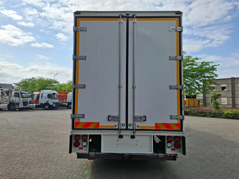 Mercedes-Benz Actros 1843 / GERMAN FLOWER TRUCK / 162021 KM / ISOLATED BOX / COOL & HEATED / NAVI / PLATFORM 1500 KG / TOP CONDITION / FULL-AI - Myyntiauto: kuva Mercedes-Benz Actros 1843 / GERMAN FLOWER TRUCK / 162021 KM / ISOLATED BOX / COOL & HEATED / NAVI / PLATFORM 1500 KG / TOP CONDITION / FULL-AI - Myyntiauto Mercedes-Benz Actros 1843 / GERMAN FLOWER TRUCK / 162021 KM / ISOLATED BOX / COOL & HEATED / NAVI / PLATFORM 1500 KG / TOP CONDITION / FULL-AI - Myyntiauto: kuva Mercedes-Benz Actros 1843 / GERMAN FLOWER TRUCK / 162021 KM / ISOLATED BOX / COOL & HEATED / NAVI / PLATFORM 1500 KG / TOP CONDITION / FULL-AI - Myyntiauto