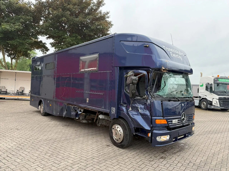 Mercedes-Benz Atego 1223 / ENGINE RUNNING / ONLY:159450 KM / HORSETRUCK / HEATED BOX / WATERTANK / LIVING ROOM / EURO-2 / MANUAL / 1998 - Hevosauto: kuva Mercedes-Benz Atego 1223 / ENGINE RUNNING / ONLY:159450 KM / HORSETRUCK / HEATED BOX / WATERTANK / LIVING ROOM / EURO-2 / MANUAL / 1998 - Hevosauto Mercedes-Benz Atego 1223 / ENGINE RUNNING / ONLY:159450 KM / HORSETRUCK / HEATED BOX / WATERTANK / LIVING ROOM / EURO-2 / MANUAL / 1998 - Hevosauto: kuva Mercedes-Benz Atego 1223 / ENGINE RUNNING / ONLY:159450 KM / HORSETRUCK / HEATED BOX / WATERTANK / LIVING ROOM / EURO-2 / MANUAL / 1998 - Hevosauto