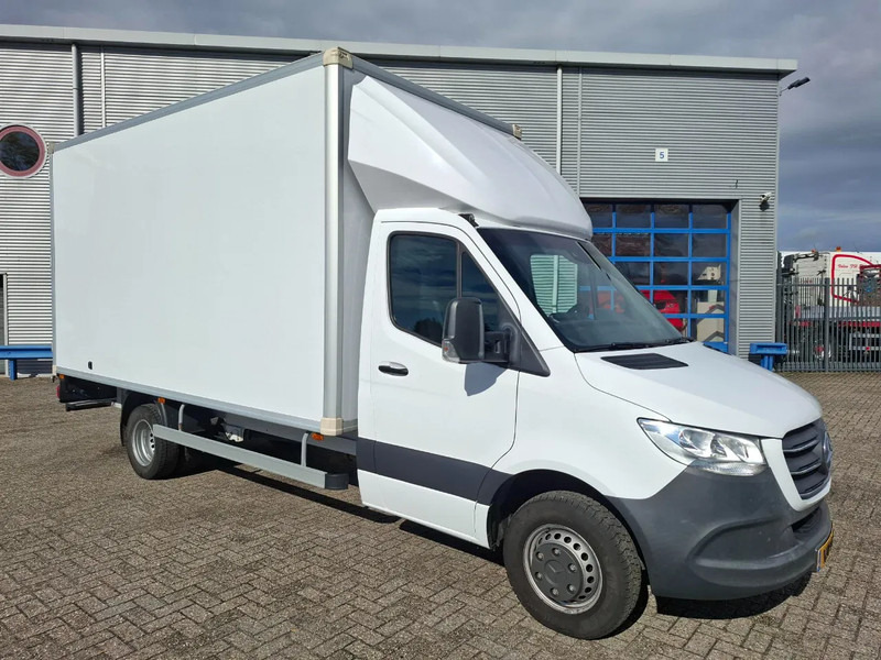 Mercedes-Benz Sprinter 516 CDI / DOUBLE AIR REAR / CLEAN NL VAN / TUV:19-03-2026 / MBUX / NAVI / KEYLESS START / DAB RADIO / 3SEATS / AUTOMATIC / 2021 - Pakettiauto: kuva Mercedes-Benz Sprinter 516 CDI / DOUBLE AIR REAR / CLEAN NL VAN / TUV:19-03-2026 / MBUX / NAVI / KEYLESS START / DAB RADIO / 3SEATS / AUTOMATIC / 2021 - Pakettiauto Mercedes-Benz Sprinter 516 CDI / DOUBLE AIR REAR / CLEAN NL VAN / TUV:19-03-2026 / MBUX / NAVI / KEYLESS START / DAB RADIO / 3SEATS / AUTOMATIC / 2021 - Pakettiauto: kuva Mercedes-Benz Sprinter 516 CDI / DOUBLE AIR REAR / CLEAN NL VAN / TUV:19-03-2026 / MBUX / NAVI / KEYLESS START / DAB RADIO / 3SEATS / AUTOMATIC / 2021 - Pakettiauto
