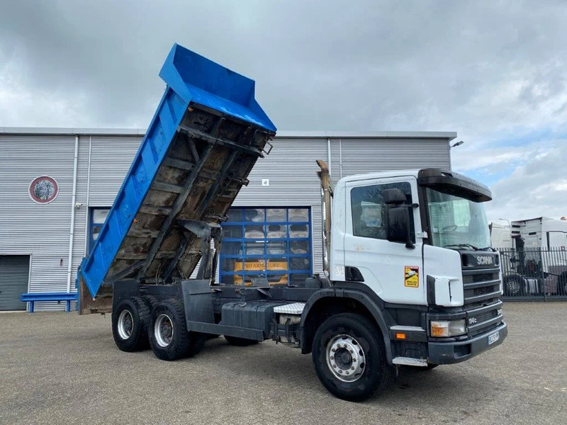 Scania 114-340 / 6X4 / 2 SIDE TIPPER / BIG AXLE / FULL-STEEL / DRUM BRAKES / MANUAL / 1999 - Kippiauto kuorma-auto: kuva Scania 114-340 / 6X4 / 2 SIDE TIPPER / BIG AXLE / FULL-STEEL / DRUM BRAKES / MANUAL / 1999 - Kippiauto kuorma-auto Scania 114-340 / 6X4 / 2 SIDE TIPPER / BIG AXLE / FULL-STEEL / DRUM BRAKES / MANUAL / 1999 - Kippiauto kuorma-auto: kuva Scania 114-340 / 6X4 / 2 SIDE TIPPER / BIG AXLE / FULL-STEEL / DRUM BRAKES / MANUAL / 1999 - Kippiauto kuorma-auto