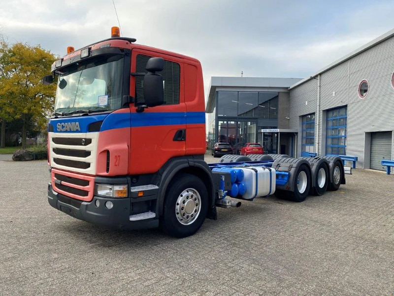 Scania G400 / 8X4 / 9TON FRONT AXLE / PTO / LIFT+LENKACHSE / ALCOA'S / AIRCO / MANUAL / EURO-5 / 2011 - Kuorma-auto alusta: kuva Scania G400 / 8X4 / 9TON FRONT AXLE / PTO / LIFT+LENKACHSE / ALCOA'S / AIRCO / MANUAL / EURO-5 / 2011 - Kuorma-auto alusta Scania G400 / 8X4 / 9TON FRONT AXLE / PTO / LIFT+LENKACHSE / ALCOA'S / AIRCO / MANUAL / EURO-5 / 2011 - Kuorma-auto alusta: kuva Scania G400 / 8X4 / 9TON FRONT AXLE / PTO / LIFT+LENKACHSE / ALCOA'S / AIRCO / MANUAL / EURO-5 / 2011 - Kuorma-auto alusta