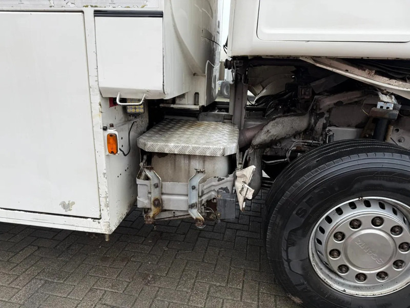 Säiliöauto Scania R480 / ENGINE RUNING / RETARDER / 4 COMPARTIMENTS / 18000 LITER TOTAAL / LIFT+LENKACHSE / AUTOMATIC / EURO-5 / 2009: kuva Säiliöauto Scania R480 / ENGINE RUNING / RETARDER / 4 COMPARTIMENTS / 18000 LITER TOTAAL / LIFT+LENKACHSE / AUTOMATIC / EURO-5 / 2009 Säiliöauto Scania R480 / ENGINE RUNING / RETARDER / 4 COMPARTIMENTS / 18000 LITER TOTAAL / LIFT+LENKACHSE / AUTOMATIC / EURO-5 / 2009: kuva Säiliöauto Scania R480 / ENGINE RUNING / RETARDER / 4 COMPARTIMENTS / 18000 LITER TOTAAL / LIFT+LENKACHSE / AUTOMATIC / EURO-5 / 2009