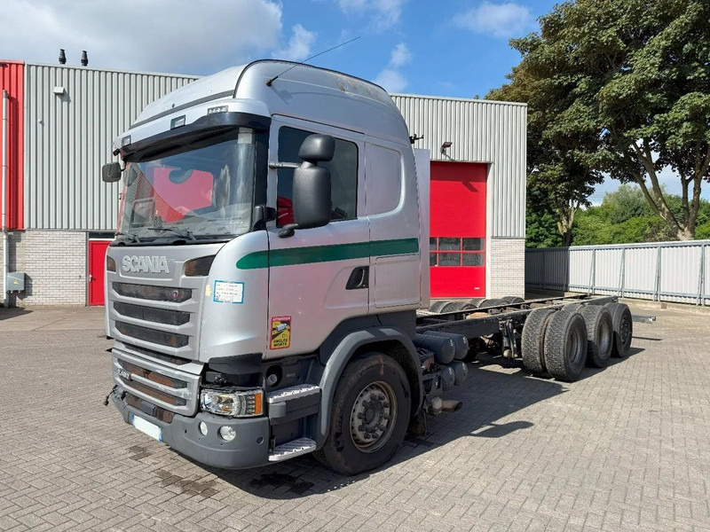 Scania R490 / 8X4 / ENGINE RUNNING / RETARDER / 9 TON FRONT AXLE / LIFT+LENKACHSE / AUTOMATIC / EURO-6 / 2017 - Kuorma-auto alusta: kuva Scania R490 / 8X4 / ENGINE RUNNING / RETARDER / 9 TON FRONT AXLE / LIFT+LENKACHSE / AUTOMATIC / EURO-6 / 2017 - Kuorma-auto alusta Scania R490 / 8X4 / ENGINE RUNNING / RETARDER / 9 TON FRONT AXLE / LIFT+LENKACHSE / AUTOMATIC / EURO-6 / 2017 - Kuorma-auto alusta: kuva Scania R490 / 8X4 / ENGINE RUNNING / RETARDER / 9 TON FRONT AXLE / LIFT+LENKACHSE / AUTOMATIC / EURO-6 / 2017 - Kuorma-auto alusta