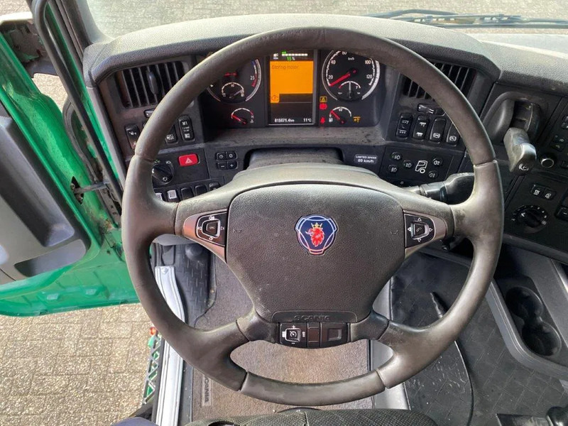 Koukkulava kuorma-auto Scania R520 V8 / 8X4 / BIG AXLE / AJK HOOKLIFT 30TON / LIFT+LENKACHSE / NAVI / LEATHER / FULL-AIR / AUTOMATIC / EURO-6 / 2015: kuva Koukkulava kuorma-auto Scania R520 V8 / 8X4 / BIG AXLE / AJK HOOKLIFT 30TON / LIFT+LENKACHSE / NAVI / LEATHER / FULL-AIR / AUTOMATIC / EURO-6 / 2015 Koukkulava kuorma-auto Scania R520 V8 / 8X4 / BIG AXLE / AJK HOOKLIFT 30TON / LIFT+LENKACHSE / NAVI / LEATHER / FULL-AIR / AUTOMATIC / EURO-6 / 2015: kuva Koukkulava kuorma-auto Scania R520 V8 / 8X4 / BIG AXLE / AJK HOOKLIFT 30TON / LIFT+LENKACHSE / NAVI / LEATHER / FULL-AIR / AUTOMATIC / EURO-6 / 2015