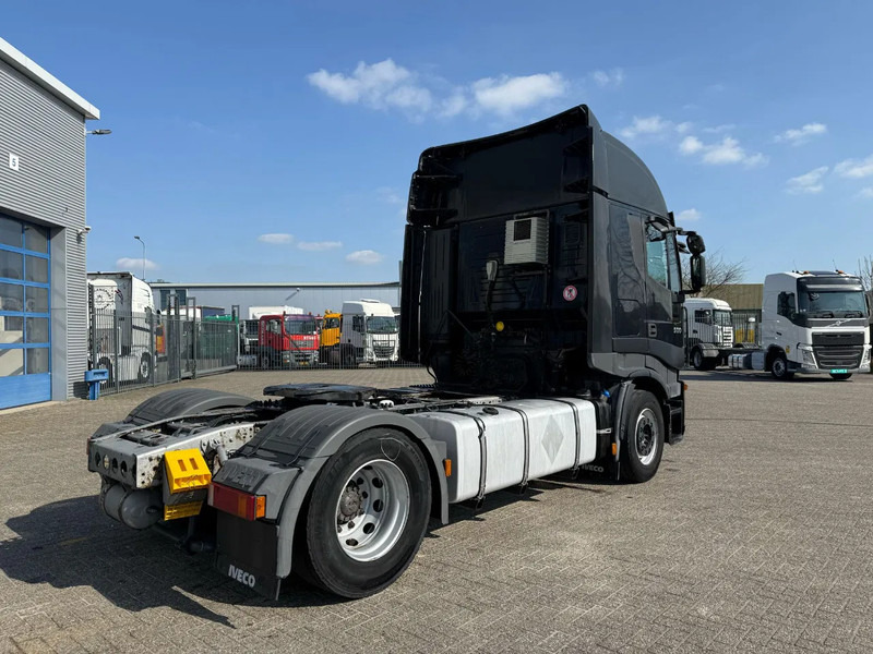 Iveco Stralis 500 / INTARDER / PARKCOOL / FRIDGE / 2XBED / AIRCO / SMART TACHO / AUTOMATIC / EURO-4 / 2008 - Vetopöytäauto: kuva Iveco Stralis 500 / INTARDER / PARKCOOL / FRIDGE / 2XBED / AIRCO / SMART TACHO / AUTOMATIC / EURO-4 / 2008 - Vetopöytäauto Iveco Stralis 500 / INTARDER / PARKCOOL / FRIDGE / 2XBED / AIRCO / SMART TACHO / AUTOMATIC / EURO-4 / 2008 - Vetopöytäauto: kuva Iveco Stralis 500 / INTARDER / PARKCOOL / FRIDGE / 2XBED / AIRCO / SMART TACHO / AUTOMATIC / EURO-4 / 2008 - Vetopöytäauto
