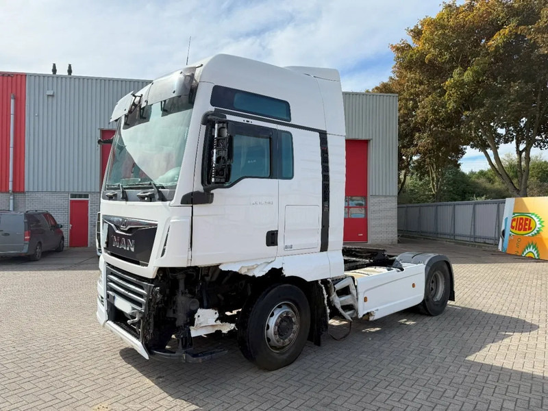 MAN TGX18.500 / ENGINE RUNNING / INTARDER / DOUBLE TANK / ONLY:360786 KM / LWDS / AUTOMATIC / EURO-6 / 2020 - Vetopöytäauto: kuva MAN TGX18.500 / ENGINE RUNNING / INTARDER / DOUBLE TANK / ONLY:360786 KM / LWDS / AUTOMATIC / EURO-6 / 2020 - Vetopöytäauto MAN TGX18.500 / ENGINE RUNNING / INTARDER / DOUBLE TANK / ONLY:360786 KM / LWDS / AUTOMATIC / EURO-6 / 2020 - Vetopöytäauto: kuva MAN TGX18.500 / ENGINE RUNNING / INTARDER / DOUBLE TANK / ONLY:360786 KM / LWDS / AUTOMATIC / EURO-6 / 2020 - Vetopöytäauto