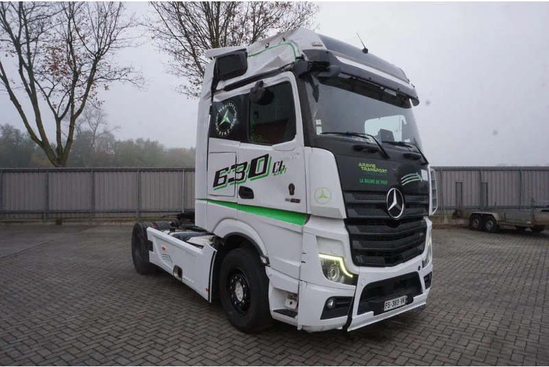 Mercedes-Benz ACTROS 1863 / ENGINE RUNNING / RETARDER/ HYDRAULICS / ONLY: 268593KM / GIGA-SPACE / MIRRORCAM / AUTOMATIC / EURO-6 / 2020 - Vetopöytäauto: kuva Mercedes-Benz ACTROS 1863 / ENGINE RUNNING / RETARDER/ HYDRAULICS / ONLY: 268593KM / GIGA-SPACE / MIRRORCAM / AUTOMATIC / EURO-6 / 2020 - Vetopöytäauto Mercedes-Benz ACTROS 1863 / ENGINE RUNNING / RETARDER/ HYDRAULICS / ONLY: 268593KM / GIGA-SPACE / MIRRORCAM / AUTOMATIC / EURO-6 / 2020 - Vetopöytäauto: kuva Mercedes-Benz ACTROS 1863 / ENGINE RUNNING / RETARDER/ HYDRAULICS / ONLY: 268593KM / GIGA-SPACE / MIRRORCAM / AUTOMATIC / EURO-6 / 2020 - Vetopöytäauto