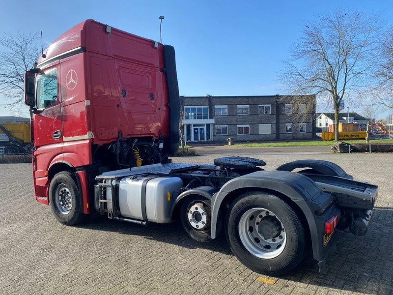 Mercedes-Benz Actros 2442 / 6x2 / NL TRUCK / TUV:01-06-2025 / PARKCOOL+HEAT / LWDS / FRIDGE / AUTOMATIC / EURO-6 / 2015 - Vetopöytäauto: kuva Mercedes-Benz Actros 2442 / 6x2 / NL TRUCK / TUV:01-06-2025 / PARKCOOL+HEAT / LWDS / FRIDGE / AUTOMATIC / EURO-6 / 2015 - Vetopöytäauto Mercedes-Benz Actros 2442 / 6x2 / NL TRUCK / TUV:01-06-2025 / PARKCOOL+HEAT / LWDS / FRIDGE / AUTOMATIC / EURO-6 / 2015 - Vetopöytäauto: kuva Mercedes-Benz Actros 2442 / 6x2 / NL TRUCK / TUV:01-06-2025 / PARKCOOL+HEAT / LWDS / FRIDGE / AUTOMATIC / EURO-6 / 2015 - Vetopöytäauto