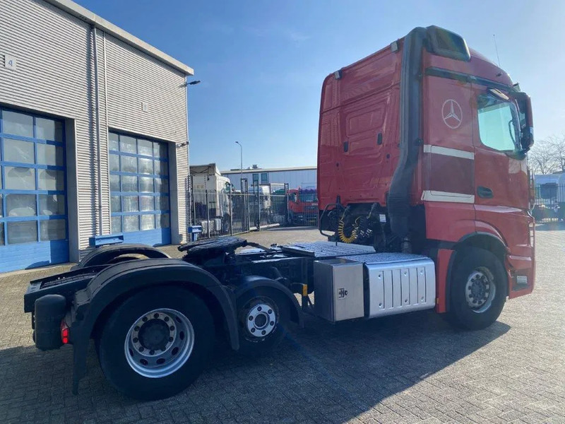 Mercedes-Benz Actros 2442 / 6x2 / NL TRUCK / TUV:01-06-2025 / PARKCOOL+HEAT / LWDS / FRIDGE / AUTOMATIC / EURO-6 / 2015 - Vetopöytäauto: kuva Mercedes-Benz Actros 2442 / 6x2 / NL TRUCK / TUV:01-06-2025 / PARKCOOL+HEAT / LWDS / FRIDGE / AUTOMATIC / EURO-6 / 2015 - Vetopöytäauto Mercedes-Benz Actros 2442 / 6x2 / NL TRUCK / TUV:01-06-2025 / PARKCOOL+HEAT / LWDS / FRIDGE / AUTOMATIC / EURO-6 / 2015 - Vetopöytäauto: kuva Mercedes-Benz Actros 2442 / 6x2 / NL TRUCK / TUV:01-06-2025 / PARKCOOL+HEAT / LWDS / FRIDGE / AUTOMATIC / EURO-6 / 2015 - Vetopöytäauto