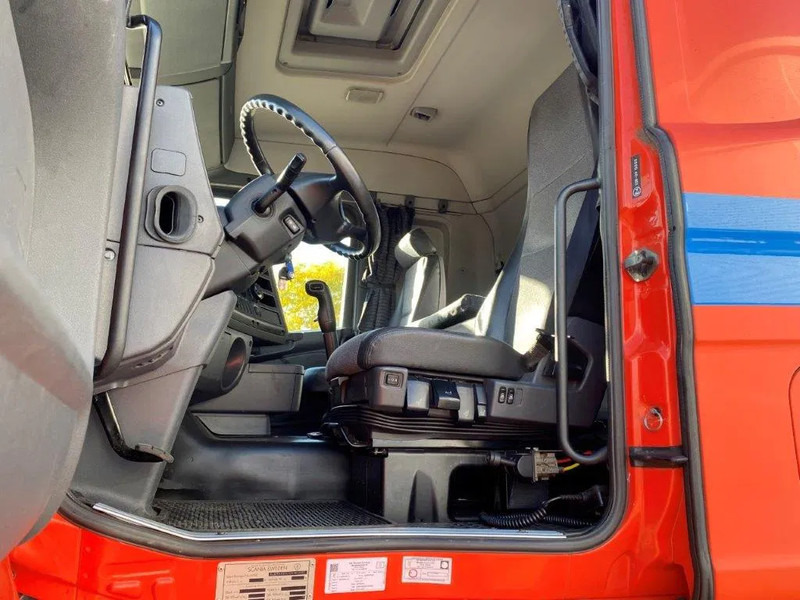 Vetopöytäauto Scania R420 / HYDRAULICS / ALCOA / AIRCO / GOOD CONDITION / MANUAL / EURO-4 / 2007: kuva Vetopöytäauto Scania R420 / HYDRAULICS / ALCOA / AIRCO / GOOD CONDITION / MANUAL / EURO-4 / 2007