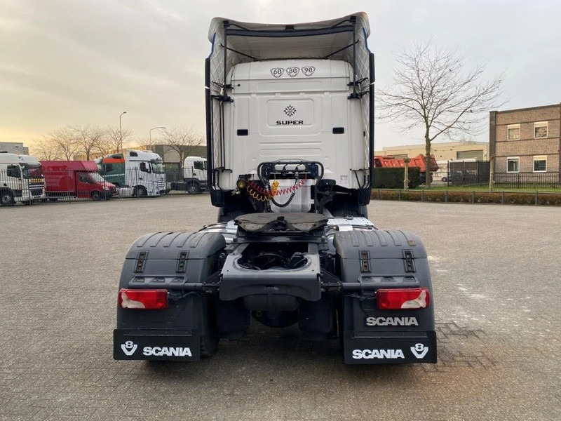 Scania R520 / RETARDER / DOUBLE TANK / AUTOMATIC / PARK-COOL / EURO-6 / 2015 - Vetopöytäauto: kuva Scania R520 / RETARDER / DOUBLE TANK / AUTOMATIC / PARK-COOL / EURO-6 / 2015 - Vetopöytäauto Scania R520 / RETARDER / DOUBLE TANK / AUTOMATIC / PARK-COOL / EURO-6 / 2015 - Vetopöytäauto: kuva Scania R520 / RETARDER / DOUBLE TANK / AUTOMATIC / PARK-COOL / EURO-6 / 2015 - Vetopöytäauto