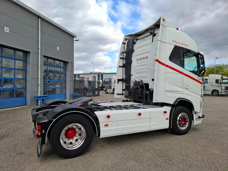 Volvo FH4-460 / CLEAN NL TRUCK / VEB+ / ADR / ACC / LWDS / DAS / DOUBLE TANK / LEATHER / FRIDGE / ALCOA / EURO-6 / 2016 - Vetopöytäauto: kuva Volvo FH4-460 / CLEAN NL TRUCK / VEB+ / ADR / ACC / LWDS / DAS / DOUBLE TANK / LEATHER / FRIDGE / ALCOA / EURO-6 / 2016 - Vetopöytäauto Volvo FH4-460 / CLEAN NL TRUCK / VEB+ / ADR / ACC / LWDS / DAS / DOUBLE TANK / LEATHER / FRIDGE / ALCOA / EURO-6 / 2016 - Vetopöytäauto: kuva Volvo FH4-460 / CLEAN NL TRUCK / VEB+ / ADR / ACC / LWDS / DAS / DOUBLE TANK / LEATHER / FRIDGE / ALCOA / EURO-6 / 2016 - Vetopöytäauto