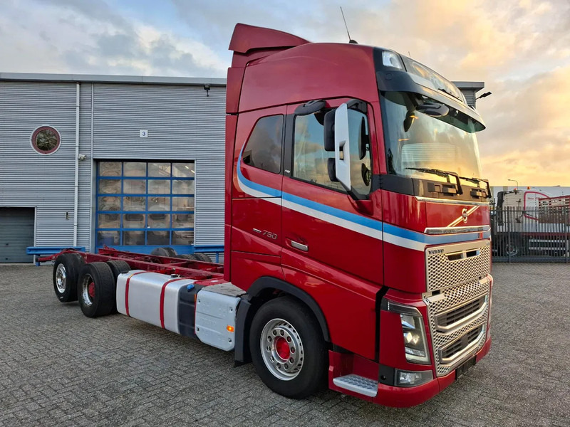 Volvo FH16-750 / BIG AXLE / VEB+ / ONLY:679711 KM / TECHNICAL 70TON / 9TON FRONT AXLE / INLINER / FULL-AIR / AUTOMATIC / EURO-6 / 2018 - Kuorma-auto alusta: kuva Volvo FH16-750 / BIG AXLE / VEB+ / ONLY:679711 KM / TECHNICAL 70TON / 9TON FRONT AXLE / INLINER / FULL-AIR / AUTOMATIC / EURO-6 / 2018 - Kuorma-auto alusta Volvo FH16-750 / BIG AXLE / VEB+ / ONLY:679711 KM / TECHNICAL 70TON / 9TON FRONT AXLE / INLINER / FULL-AIR / AUTOMATIC / EURO-6 / 2018 - Kuorma-auto alusta: kuva Volvo FH16-750 / BIG AXLE / VEB+ / ONLY:679711 KM / TECHNICAL 70TON / 9TON FRONT AXLE / INLINER / FULL-AIR / AUTOMATIC / EURO-6 / 2018 - Kuorma-auto alusta