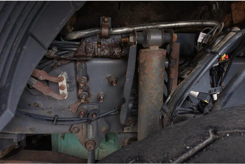 Puuauto, Nosturiauto Volvo FH16-750 / ENGINE RUNNING / 6x4 / RETARDER / BIG AXLE / VEB+ / PALFINGER FD250 / EURO-6 / 2016: kuva Puuauto, Nosturiauto Volvo FH16-750 / ENGINE RUNNING / 6x4 / RETARDER / BIG AXLE / VEB+ / PALFINGER FD250 / EURO-6 / 2016 Puuauto, Nosturiauto Volvo FH16-750 / ENGINE RUNNING / 6x4 / RETARDER / BIG AXLE / VEB+ / PALFINGER FD250 / EURO-6 / 2016: kuva Puuauto, Nosturiauto Volvo FH16-750 / ENGINE RUNNING / 6x4 / RETARDER / BIG AXLE / VEB+ / PALFINGER FD250 / EURO-6 / 2016