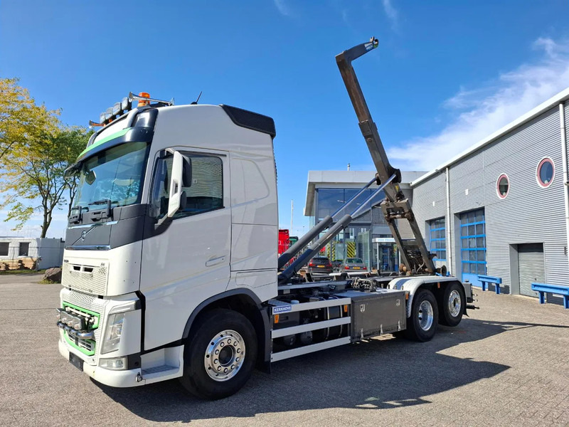Volvo FH4-500 / VEB+ / HOOK 22 TON / LIFT+LENKACHSE / TUV:02-02-2026 / FULL-AIR / LWDS / NAVI / ALCOA / AUTOMATIC / EURO-6 / 2017 - Koukkulava kuorma-auto: kuva Volvo FH4-500 / VEB+ / HOOK 22 TON / LIFT+LENKACHSE / TUV:02-02-2026 / FULL-AIR / LWDS / NAVI / ALCOA / AUTOMATIC / EURO-6 / 2017 - Koukkulava kuorma-auto Volvo FH4-500 / VEB+ / HOOK 22 TON / LIFT+LENKACHSE / TUV:02-02-2026 / FULL-AIR / LWDS / NAVI / ALCOA / AUTOMATIC / EURO-6 / 2017 - Koukkulava kuorma-auto: kuva Volvo FH4-500 / VEB+ / HOOK 22 TON / LIFT+LENKACHSE / TUV:02-02-2026 / FULL-AIR / LWDS / NAVI / ALCOA / AUTOMATIC / EURO-6 / 2017 - Koukkulava kuorma-auto