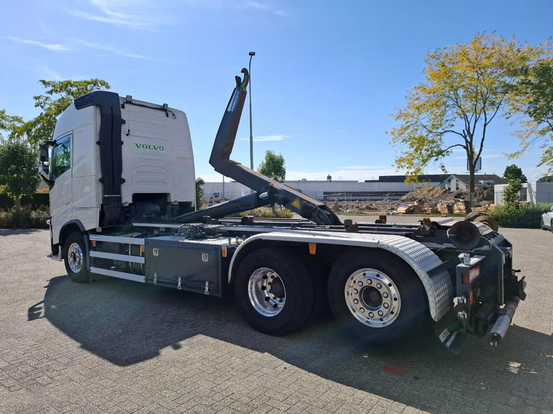 Volvo FH4-500 / VEB+ / HOOK 22 TON / LIFT+LENKACHSE / TUV:02-02-2026 / FULL-AIR / LWDS / NAVI / ALCOA / AUTOMATIC / EURO-6 / 2017 - Koukkulava kuorma-auto: kuva Volvo FH4-500 / VEB+ / HOOK 22 TON / LIFT+LENKACHSE / TUV:02-02-2026 / FULL-AIR / LWDS / NAVI / ALCOA / AUTOMATIC / EURO-6 / 2017 - Koukkulava kuorma-auto Volvo FH4-500 / VEB+ / HOOK 22 TON / LIFT+LENKACHSE / TUV:02-02-2026 / FULL-AIR / LWDS / NAVI / ALCOA / AUTOMATIC / EURO-6 / 2017 - Koukkulava kuorma-auto: kuva Volvo FH4-500 / VEB+ / HOOK 22 TON / LIFT+LENKACHSE / TUV:02-02-2026 / FULL-AIR / LWDS / NAVI / ALCOA / AUTOMATIC / EURO-6 / 2017 - Koukkulava kuorma-auto