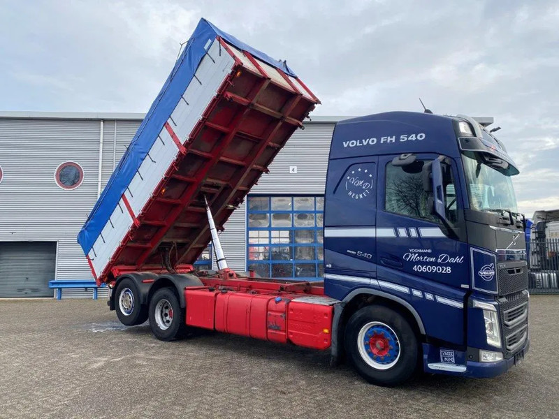 Volvo FH4-540 / VEB+ / ACC / LWDS / 3SIDE TIPPER / DYNAMIC STEERING / LEATHER / FULL-AIR / AUTOMATIC / EURO-6 / 2017 - Kippiauto kuorma-auto: kuva Volvo FH4-540 / VEB+ / ACC / LWDS / 3SIDE TIPPER / DYNAMIC STEERING / LEATHER / FULL-AIR / AUTOMATIC / EURO-6 / 2017 - Kippiauto kuorma-auto Volvo FH4-540 / VEB+ / ACC / LWDS / 3SIDE TIPPER / DYNAMIC STEERING / LEATHER / FULL-AIR / AUTOMATIC / EURO-6 / 2017 - Kippiauto kuorma-auto: kuva Volvo FH4-540 / VEB+ / ACC / LWDS / 3SIDE TIPPER / DYNAMIC STEERING / LEATHER / FULL-AIR / AUTOMATIC / EURO-6 / 2017 - Kippiauto kuorma-auto