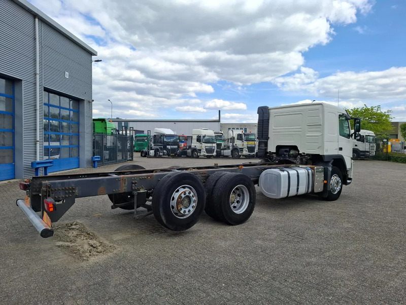 Volvo FM13-420 / VEB+ / LIFT+LENKACHSE / INLINER / AIRCO / AUTOMATIC / EURO-5 / 2011 - Kuorma-auto alusta: kuva Volvo FM13-420 / VEB+ / LIFT+LENKACHSE / INLINER / AIRCO / AUTOMATIC / EURO-5 / 2011 - Kuorma-auto alusta Volvo FM13-420 / VEB+ / LIFT+LENKACHSE / INLINER / AIRCO / AUTOMATIC / EURO-5 / 2011 - Kuorma-auto alusta: kuva Volvo FM13-420 / VEB+ / LIFT+LENKACHSE / INLINER / AIRCO / AUTOMATIC / EURO-5 / 2011 - Kuorma-auto alusta