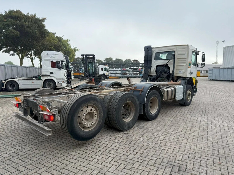 Volvo FMX 450 / ENGINE RUNNING / 8X4 / VEB / ONLY:260642 KM / PTO / LIFT+LENKACHSE / ALCOA / AUTOMATIC / EURO-6 / 2014 - Kuorma-auto alusta: kuva Volvo FMX 450 / ENGINE RUNNING / 8X4 / VEB / ONLY:260642 KM / PTO / LIFT+LENKACHSE / ALCOA / AUTOMATIC / EURO-6 / 2014 - Kuorma-auto alusta Volvo FMX 450 / ENGINE RUNNING / 8X4 / VEB / ONLY:260642 KM / PTO / LIFT+LENKACHSE / ALCOA / AUTOMATIC / EURO-6 / 2014 - Kuorma-auto alusta: kuva Volvo FMX 450 / ENGINE RUNNING / 8X4 / VEB / ONLY:260642 KM / PTO / LIFT+LENKACHSE / ALCOA / AUTOMATIC / EURO-6 / 2014 - Kuorma-auto alusta