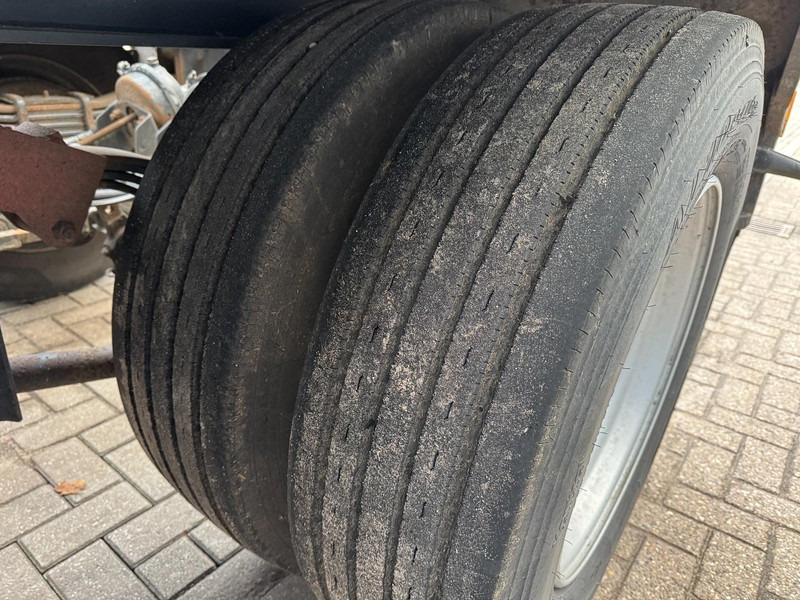 Burg BPA 10 18 Kipper - Kippiauto perävaunu: kuva Burg BPA 10 18 Kipper - Kippiauto perävaunu Burg BPA 10 18 Kipper - Kippiauto perävaunu: kuva Burg BPA 10 18 Kipper - Kippiauto perävaunu