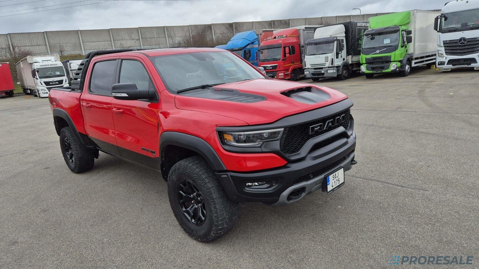 DODGE RAM 1500 TRX 6.2 HEMI V8 Supercharged 523kW - Avolava-auto: kuva DODGE RAM 1500 TRX 6.2 HEMI V8 Supercharged 523kW - Avolava-auto DODGE RAM 1500 TRX 6.2 HEMI V8 Supercharged 523kW - Avolava-auto: kuva DODGE RAM 1500 TRX 6.2 HEMI V8 Supercharged 523kW - Avolava-auto