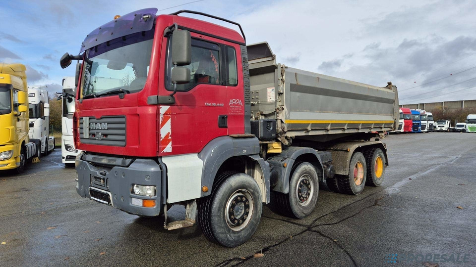 MAN TGA 35.440 8x4 EURO 4 sklápěč 15 m3 - Kippiauto kuorma-auto: kuva MAN TGA 35.440 8x4 EURO 4 sklápěč 15 m3 - Kippiauto kuorma-auto MAN TGA 35.440 8x4 EURO 4 sklápěč 15 m3 - Kippiauto kuorma-auto: kuva MAN TGA 35.440 8x4 EURO 4 sklápěč 15 m3 - Kippiauto kuorma-auto