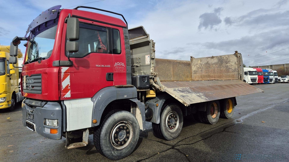 MAN TGA 35.440 8x4 EURO 4 sklápěč 15 m3 - Kippiauto kuorma-auto: kuva MAN TGA 35.440 8x4 EURO 4 sklápěč 15 m3 - Kippiauto kuorma-auto MAN TGA 35.440 8x4 EURO 4 sklápěč 15 m3 - Kippiauto kuorma-auto: kuva MAN TGA 35.440 8x4 EURO 4 sklápěč 15 m3 - Kippiauto kuorma-auto