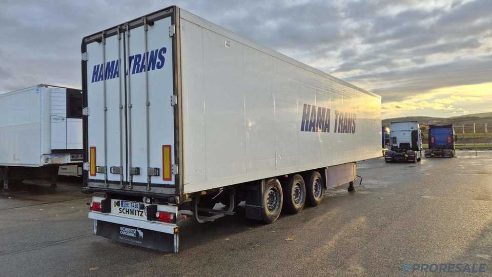 SCHMITZ CARGOBULL SKO 24/L - 13.4 FP60 COOL - mrazírenský návěs + diesel-elektrický agregát CARRIER VECTOR 1300 - Refrigeraattori puoliperävaunu: kuva SCHMITZ CARGOBULL SKO 24/L - 13.4 FP60 COOL - mrazírenský návěs + diesel-elektrický agregát CARRIER VECTOR 1300 - Refrigeraattori puoliperävaunu SCHMITZ CARGOBULL SKO 24/L - 13.4 FP60 COOL - mrazírenský návěs + diesel-elektrický agregát CARRIER VECTOR 1300 - Refrigeraattori puoliperävaunu: kuva SCHMITZ CARGOBULL SKO 24/L - 13.4 FP60 COOL - mrazírenský návěs + diesel-elektrický agregát CARRIER VECTOR 1300 - Refrigeraattori puoliperävaunu