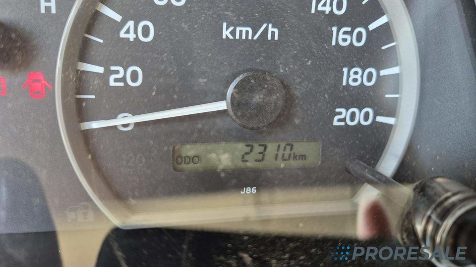 TOYOTA LAND CRUISER 79 montážní plošina - Itsekulkevat henkilönostimet: kuva TOYOTA LAND CRUISER 79 montážní plošina - Itsekulkevat henkilönostimet TOYOTA LAND CRUISER 79 montážní plošina - Itsekulkevat henkilönostimet: kuva TOYOTA LAND CRUISER 79 montážní plošina - Itsekulkevat henkilönostimet