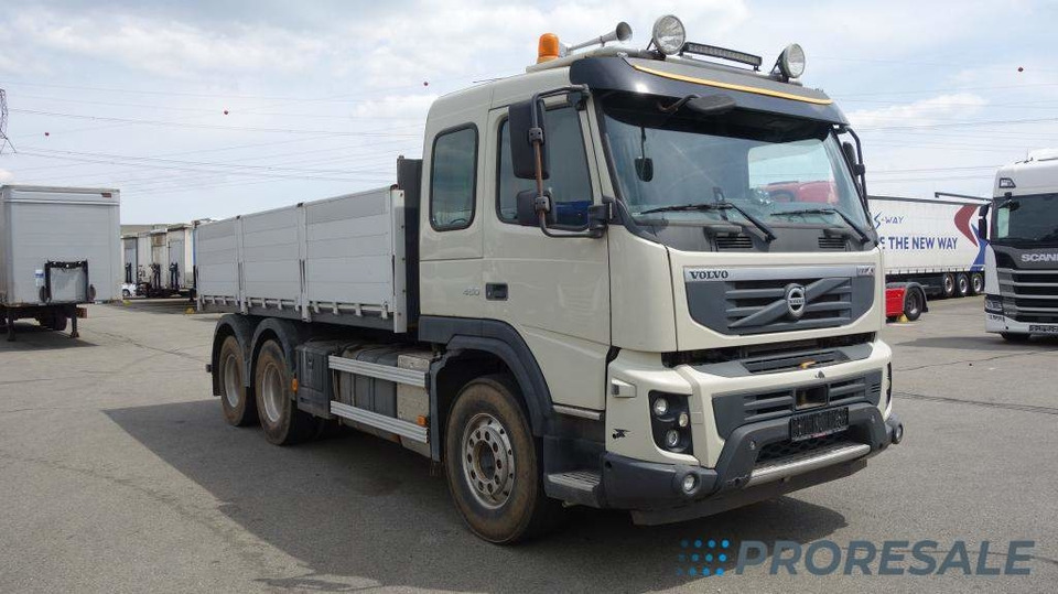 VOLVO FM 11.450 6X4 EURO 5 - sklápěč 12 m3 S1 - otevírací bočnice - Kippiauto kuorma-auto: kuva VOLVO FM 11.450 6X4 EURO 5 - sklápěč 12 m3 S1 - otevírací bočnice - Kippiauto kuorma-auto VOLVO FM 11.450 6X4 EURO 5 - sklápěč 12 m3 S1 - otevírací bočnice - Kippiauto kuorma-auto: kuva VOLVO FM 11.450 6X4 EURO 5 - sklápěč 12 m3 S1 - otevírací bočnice - Kippiauto kuorma-auto