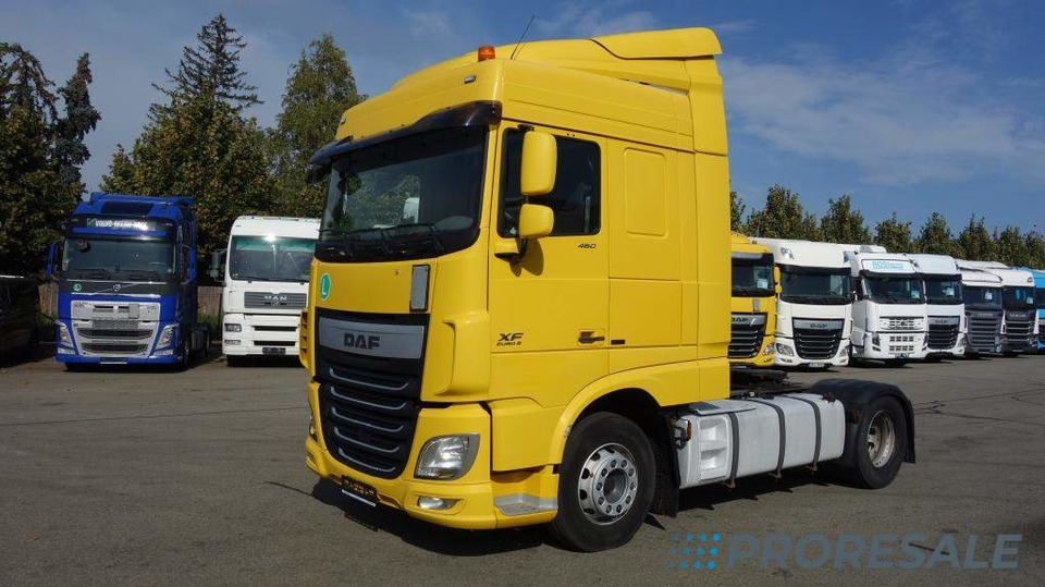 DAF XF 460 FT SC EURO 6 - Vetopöytäauto: kuva DAF XF 460 FT SC EURO 6 - Vetopöytäauto DAF XF 460 FT SC EURO 6 - Vetopöytäauto: kuva DAF XF 460 FT SC EURO 6 - Vetopöytäauto