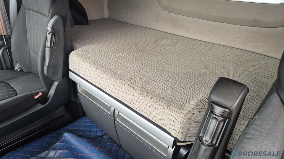 DAF XF 480 FT LOW DECK SSC EURO 6 - Vetopöytäauto: kuva DAF XF 480 FT LOW DECK SSC EURO 6 - Vetopöytäauto DAF XF 480 FT LOW DECK SSC EURO 6 - Vetopöytäauto: kuva DAF XF 480 FT LOW DECK SSC EURO 6 - Vetopöytäauto