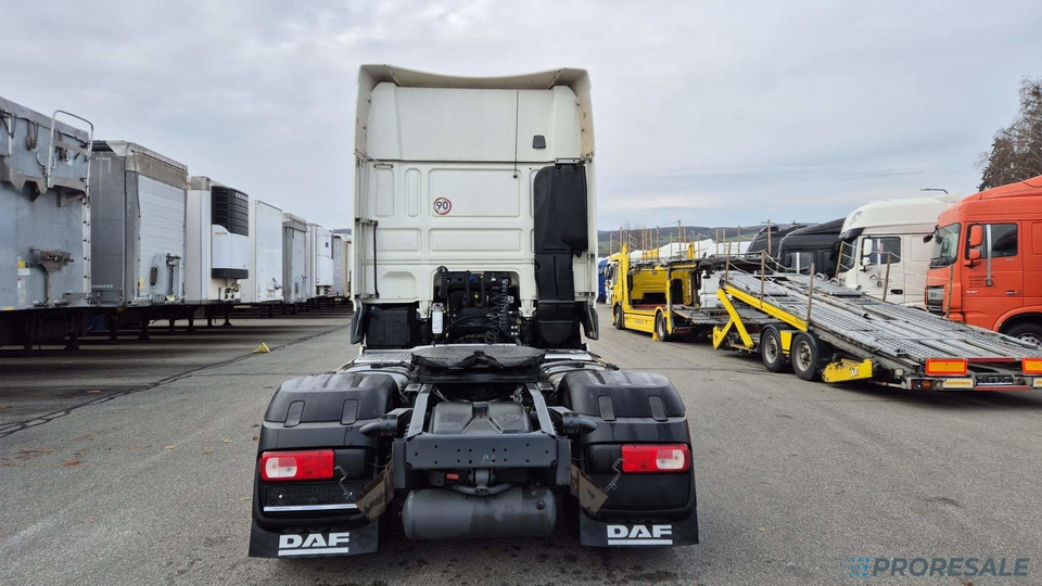 DAF XF 480 FT LOW DECK SSC EURO 6 - Vetopöytäauto: kuva DAF XF 480 FT LOW DECK SSC EURO 6 - Vetopöytäauto DAF XF 480 FT LOW DECK SSC EURO 6 - Vetopöytäauto: kuva DAF XF 480 FT LOW DECK SSC EURO 6 - Vetopöytäauto