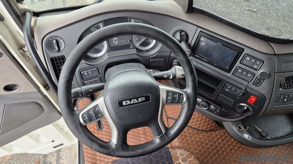 DAF XF 480 FT LOW DECK SSC EURO 6 - Vetopöytäauto: kuva DAF XF 480 FT LOW DECK SSC EURO 6 - Vetopöytäauto DAF XF 480 FT LOW DECK SSC EURO 6 - Vetopöytäauto: kuva DAF XF 480 FT LOW DECK SSC EURO 6 - Vetopöytäauto