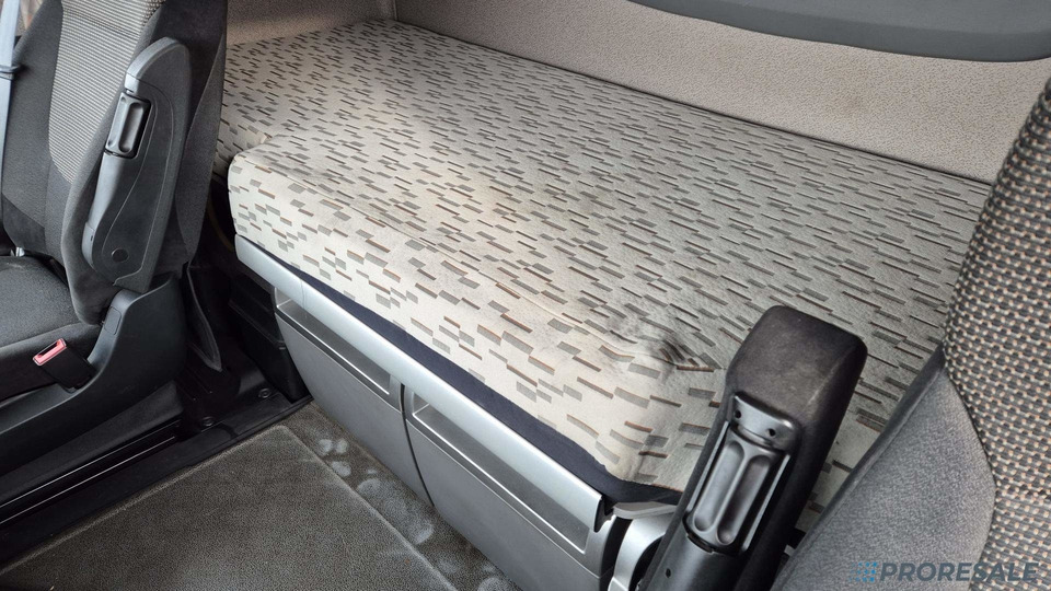 DAF XF 510 FT SC EURO 6 - Vetopöytäauto: kuva DAF XF 510 FT SC EURO 6 - Vetopöytäauto DAF XF 510 FT SC EURO 6 - Vetopöytäauto: kuva DAF XF 510 FT SC EURO 6 - Vetopöytäauto