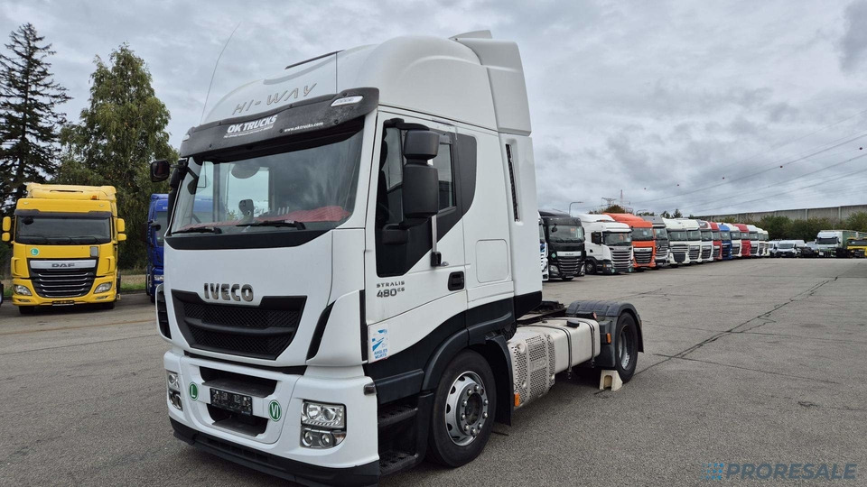 IVECO STRALIS AS440/48T LOW DECK EURO 6 - Vetopöytäauto: kuva  IVECO STRALIS AS440/48T LOW DECK EURO 6 - Vetopöytäauto IVECO STRALIS AS440/48T LOW DECK EURO 6 - Vetopöytäauto: kuva  IVECO STRALIS AS440/48T LOW DECK EURO 6 - Vetopöytäauto