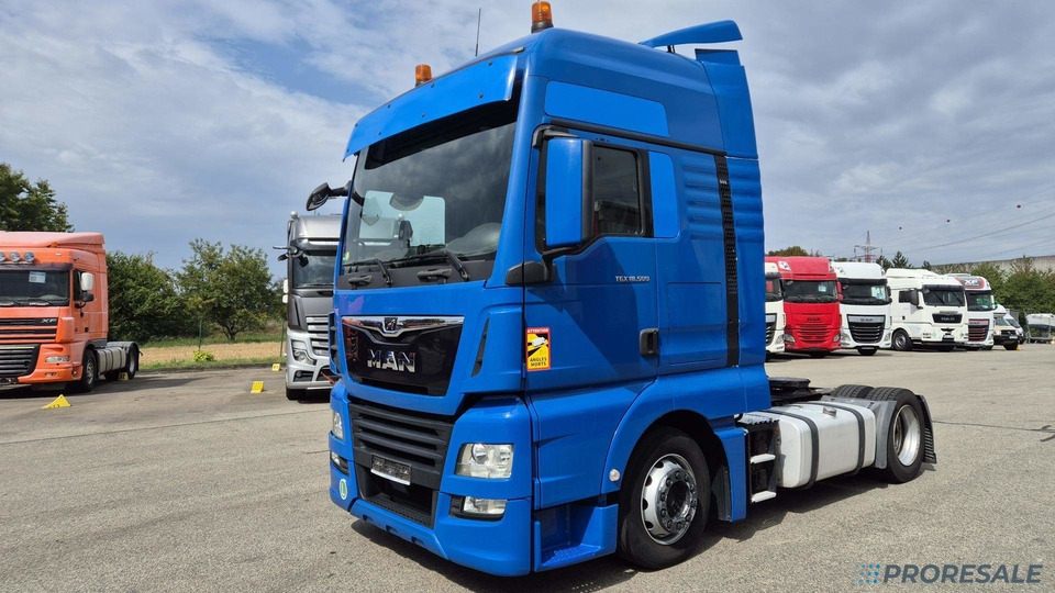 MAN TGX 18.500 XXL LOW DECK EURO 6 - Vetopöytäauto: kuva MAN TGX 18.500 XXL LOW DECK EURO 6 - Vetopöytäauto MAN TGX 18.500 XXL LOW DECK EURO 6 - Vetopöytäauto: kuva MAN TGX 18.500 XXL LOW DECK EURO 6 - Vetopöytäauto