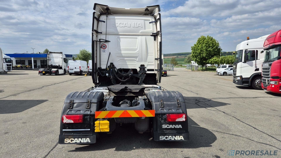SCANIA R450 N323 TOP LINE EURO 6 - Vetopöytäauto: kuva SCANIA R450 N323 TOP LINE EURO 6 - Vetopöytäauto SCANIA R450 N323 TOP LINE EURO 6 - Vetopöytäauto: kuva SCANIA R450 N323 TOP LINE EURO 6 - Vetopöytäauto