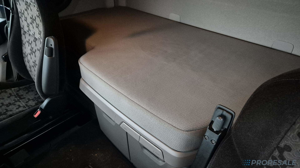 SCANIA S450 N323 TOP LINE EURO 6 - Vetopöytäauto: kuva SCANIA S450 N323 TOP LINE EURO 6 - Vetopöytäauto SCANIA S450 N323 TOP LINE EURO 6 - Vetopöytäauto: kuva SCANIA S450 N323 TOP LINE EURO 6 - Vetopöytäauto