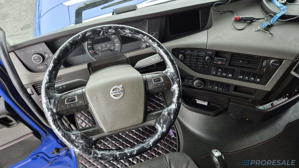 VOLVO FH 500 4X2 LOW DECK EURO 6 - Vetopöytäauto: kuva VOLVO FH 500 4X2 LOW DECK EURO 6 - Vetopöytäauto VOLVO FH 500 4X2 LOW DECK EURO 6 - Vetopöytäauto: kuva VOLVO FH 500 4X2 LOW DECK EURO 6 - Vetopöytäauto