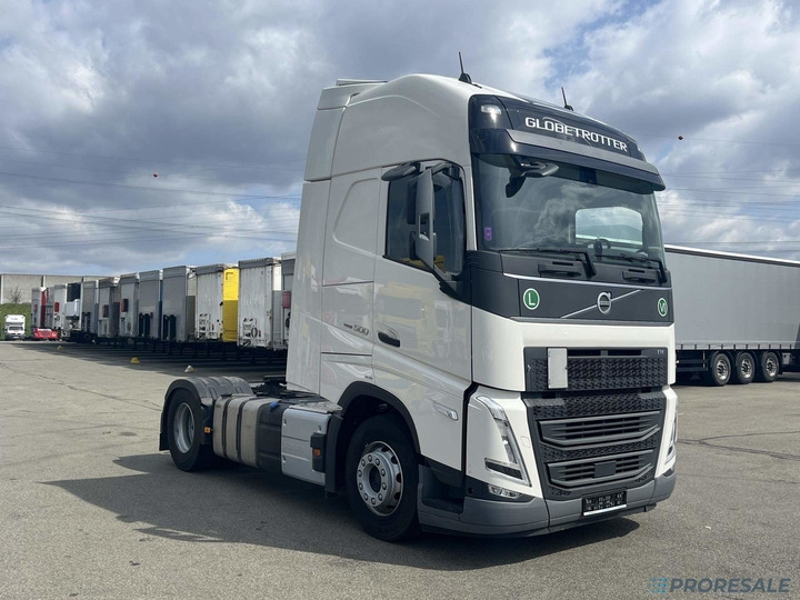 VOLVO FH 500 XL GLOBE EURO 6 - Vetopöytäauto: kuva VOLVO FH 500 XL GLOBE EURO 6 - Vetopöytäauto VOLVO FH 500 XL GLOBE EURO 6 - Vetopöytäauto: kuva VOLVO FH 500 XL GLOBE EURO 6 - Vetopöytäauto