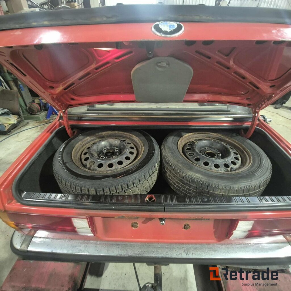 1984 BMW 323 i..Se video - Henkilöauto: kuva 1984 BMW 323 i..Se video - Henkilöauto 1984 BMW 323 i..Se video - Henkilöauto: kuva 1984 BMW 323 i..Se video - Henkilöauto