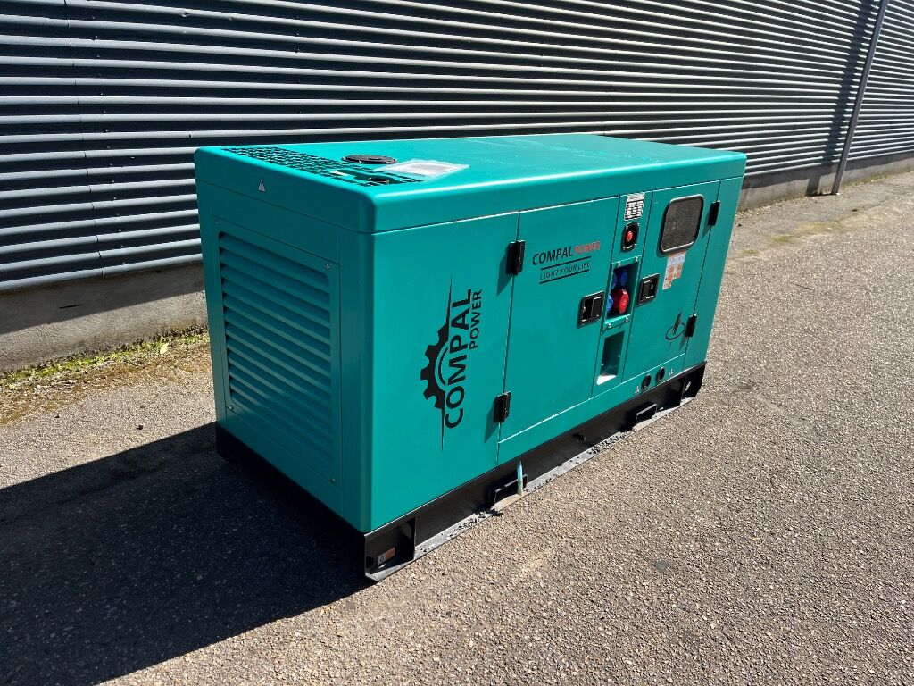 Generator Compal Power VG-R 50KW - 62,5 KVA - Sähkögeneraattori: kuva Generator Compal Power VG-R 50KW - 62,5 KVA - Sähkögeneraattori Generator Compal Power VG-R 50KW - 62,5 KVA - Sähkögeneraattori: kuva Generator Compal Power VG-R 50KW - 62,5 KVA - Sähkögeneraattori