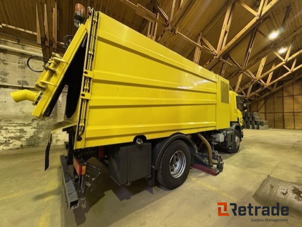 Glykol suger - Scania P310 med Bucher STKF 9500 på bygg! - Roska-auto: kuva Glykol suger - Scania P310 med Bucher STKF 9500 på bygg! - Roska-auto Glykol suger - Scania P310 med Bucher STKF 9500 på bygg! - Roska-auto: kuva Glykol suger - Scania P310 med Bucher STKF 9500 på bygg! - Roska-auto