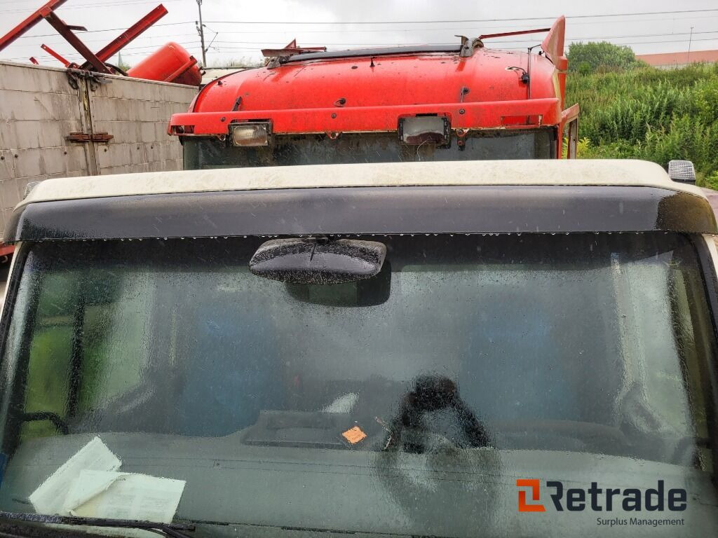 Hytt till Volvo FL6 - 2001 - Ohjaamo - Kuorma-auto: kuva Hytt till Volvo FL6 - 2001 - Ohjaamo - Kuorma-auto Hytt till Volvo FL6 - 2001 - Ohjaamo - Kuorma-auto: kuva Hytt till Volvo FL6 - 2001 - Ohjaamo - Kuorma-auto