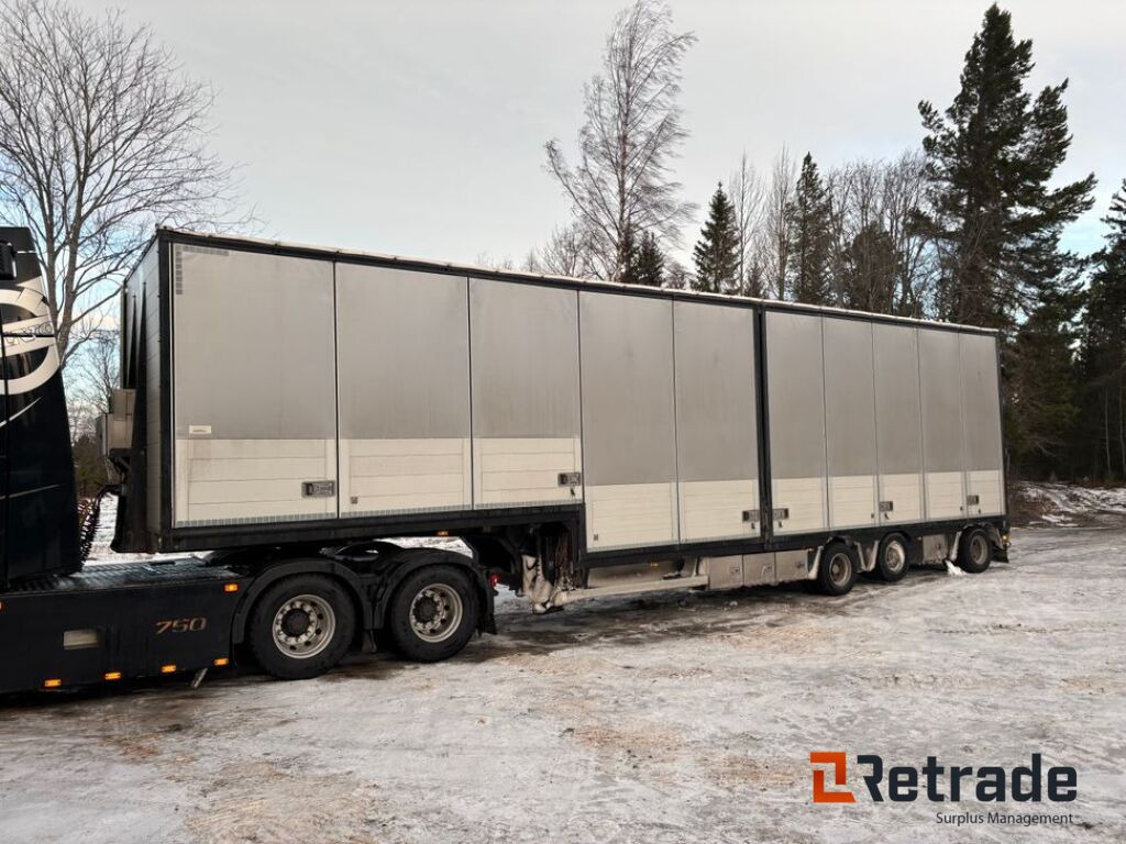 Jumbotrailer HRD - Pressukapellipuoliperävaunu: kuva Jumbotrailer HRD - Pressukapellipuoliperävaunu Jumbotrailer HRD - Pressukapellipuoliperävaunu: kuva Jumbotrailer HRD - Pressukapellipuoliperävaunu